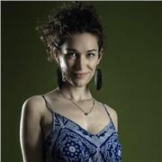 Cantante e facilitatrice in Cantoterapia certificata propone percorsi per il benessere e la creatività attraverso il canto